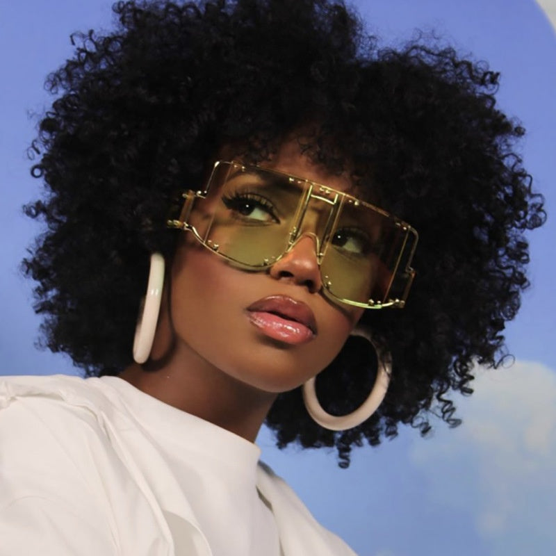 Rihanna Oversized Fashion Sunglasses - Dreamcatchers Reality