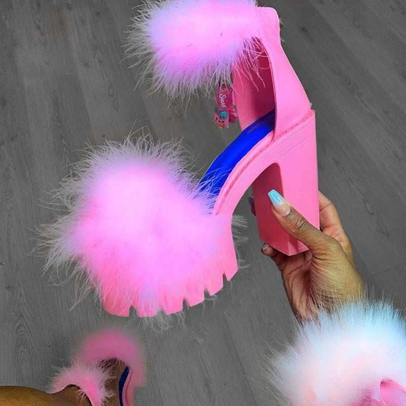 Fluffy Elegance: Crystal Queen Women's Summer Sandals with Peep Toe St – My  Crossdresser Shop